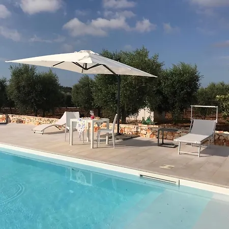 La Corte Bianca 别墅 奥斯图尼